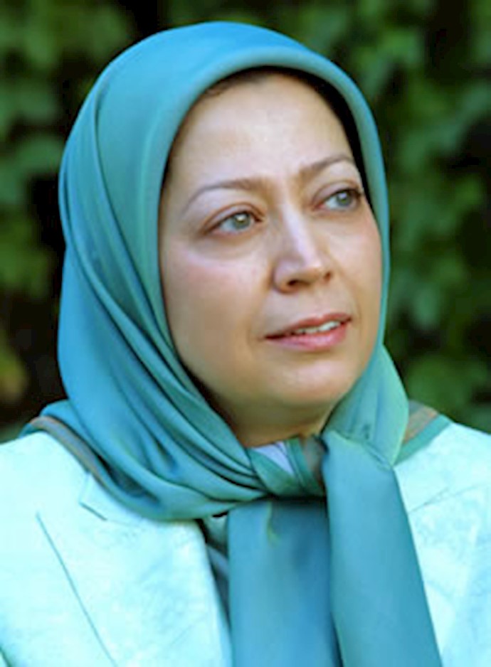 الرئيسة مريم رجوي تحيي الطلاب المنتفضين في الجامعة التکنولوجية بطهران والجامعات الإيرانية الأخری