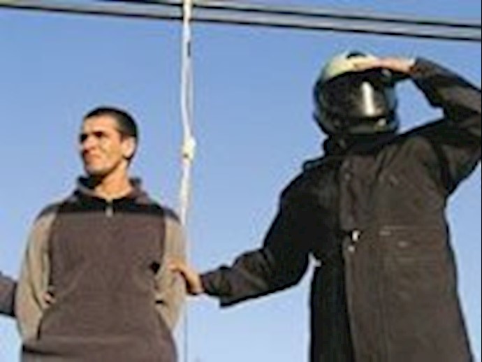 احتجاج المواطنين في شيراز يوقف عملية الإعدام والمقاومة الإيرانية تدعو إلی العمل علی إيقاف حملة الإعدامات في إيران