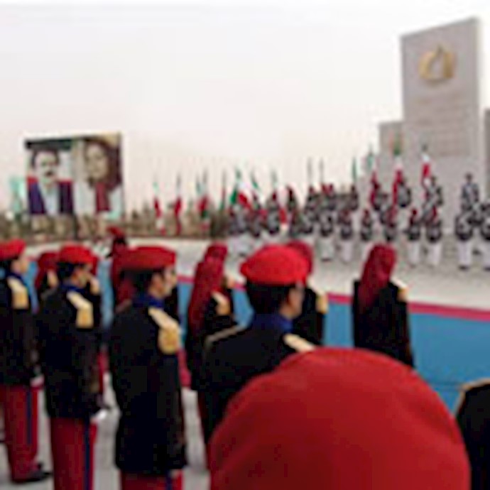 المدعي العام في النظام الإيراني يعبر عن شکره وتقديره لجعفر الموسوي معلناً عن استعداده للتعاون معه لمحاکمة مجاهدي خلق!!