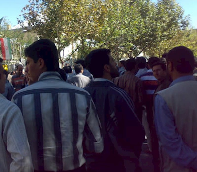 التحرکات الاحتجاجية مستمرة في أنحاء إيران
