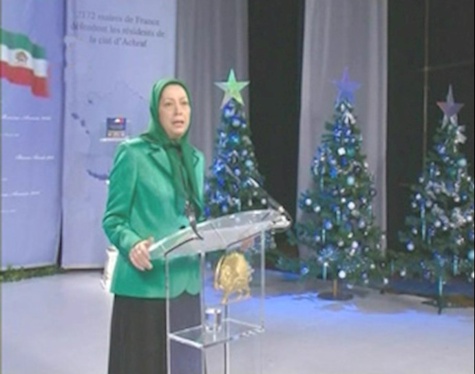 احتفال في فرنسا بالعام الجديد بکلمة الرئيسة رجوي وحضور مواطنين وشخصيات فرنسية