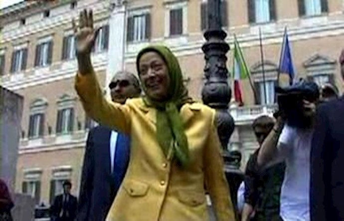 مقابلة صحيفة «إيل جورناله» الإيطالية مع الرئيسة رجوي بعنوان: «إيران باتت سجنًا، أوقفوا القمع»