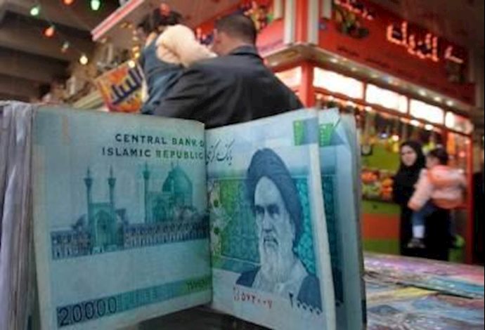 ا لحصار الدولي يجبر الصادرات الإيرانية علی التراجع إلا مع العراق فهي في تزايد