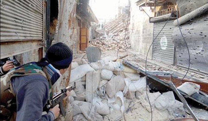 الجيش السوري الحر يسقط مروحية عسکرية بصاروخ أرض جو لأول مرة في سوريا بعد
