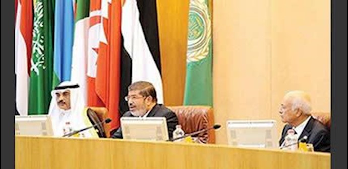 مرسي للنظام السوري: "لن يدوم وجودکم طويلا ولا تستمعوا لمن يغريکم بالبقاء"