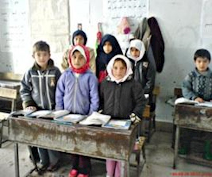 ازدياد اسعار القرطاسية في إيران