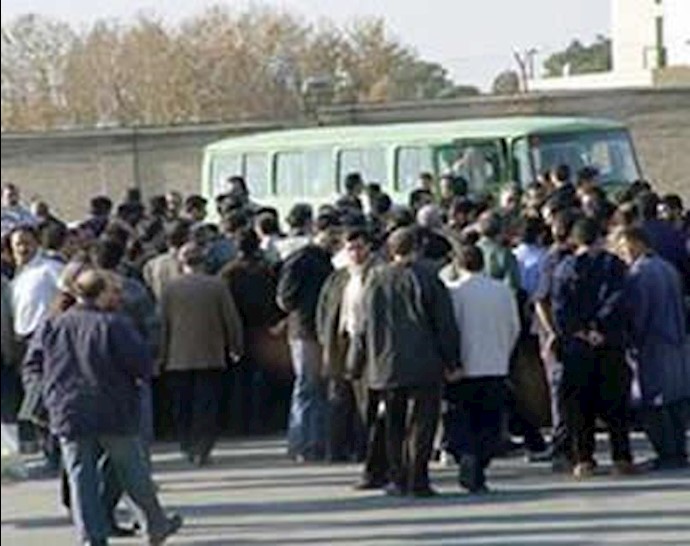 إيران: حشد احتجاجي لـ 120 من عمال مدينة قزوين