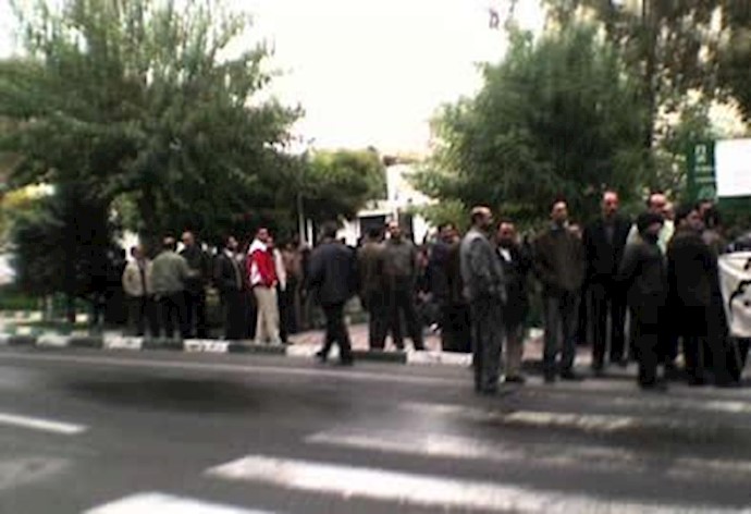 ايران: احتجاج عمال شرکة النفط (سبنتا) في طهران العاصمة