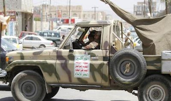 صنعاء.. التظاهرات متواصلة والحوثيون يحشدون مسلحيهم