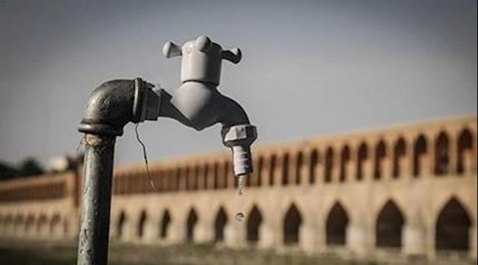 إيران: إعلان حالة الإنذار القصوی في محافظتي إصفهان وکرمان في خصوص أزمة شح المياه