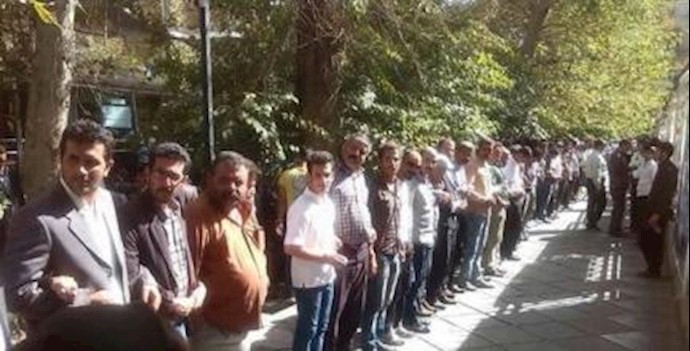 ايران: مناشدة لانقاذ حياة الدراويش المضربين عن الطعام