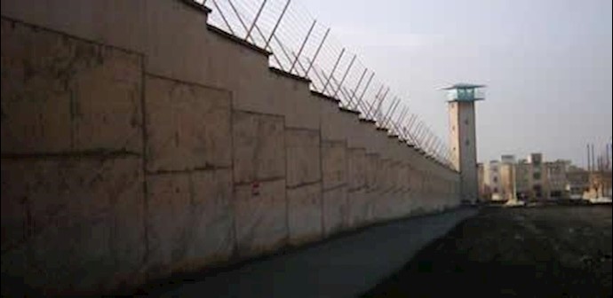 ايران- اليزيديون الحاکمون في ايران يمنعون اقامة مراسيم السجناء السياسيين في سجن کوهردشت لأيام العزاء الحسيني