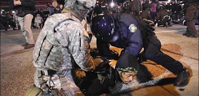 مظاهرات فيرغسون تتجدد والشرطة تعتقل 15 شخصا