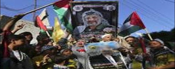 فتح تلغي إحياء ذکری عرفات في غزة بسبب الأمن