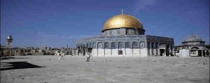 اسرائيل تسمح للمسلمين من کل الاعمار بالدخول الی باحة المسجد الاقصی الجمعة