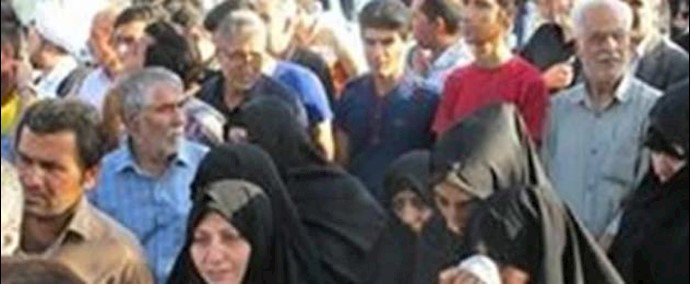 ايران ــ مدينة اراک:تجمع احتجاجي للتربويين