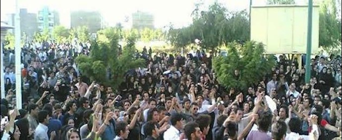 إيران- حشد احتجاجي لعمال منجم “ذهب آق دره“ في محافظة آذربايجان الغربية