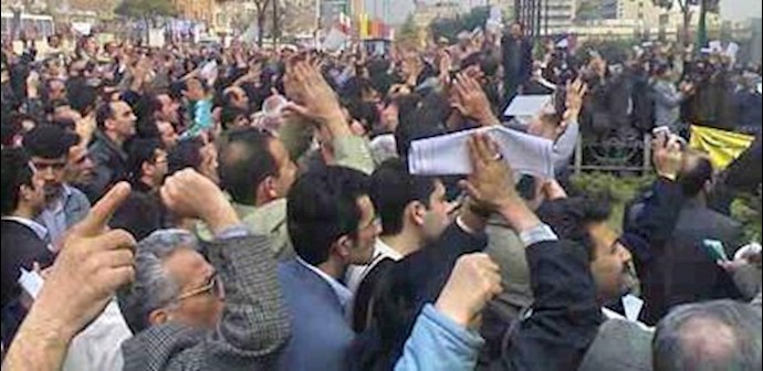 إيران- احتجاجات عمالية في شرکات “الاستثمار الأخضر“ و“دشتستان“ ومعمل النسيج لمحافظة مازندران ومعمل بارسيلون