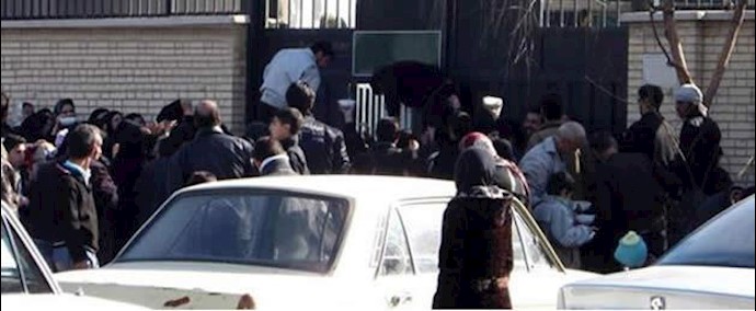 ايران - طهران-اشتباک ومعاقبة ميليشا بسيجي