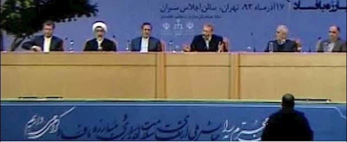 إيران ـ إذعان الحرسي علي لاريجاني: مراباة المعلومات من قبل الأجهزة الحکومية