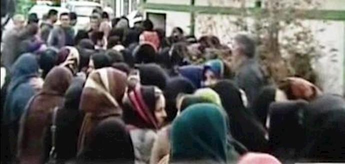 إيران: احتجاجات شعبية علی خطة «السلة الغذائية» في مختلف المدن