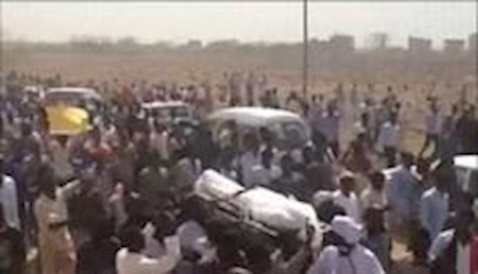 الأمن السوداني يفرق مظاهرة ويعتقل العشرات