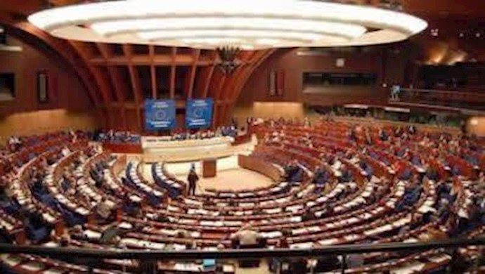 تبنی قرار البرلمان الأوروبي وردود الأفعال الحکومية وبرلمان الملالي الحاکمين في إيران