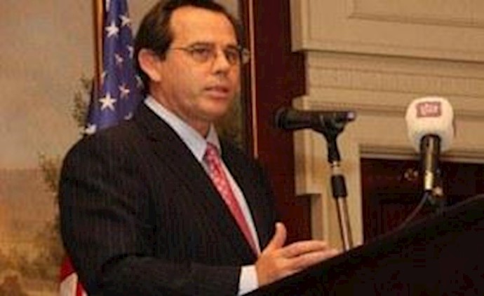 المنسق الأميرکي لشؤون الأنبار سفيرًا في العراق