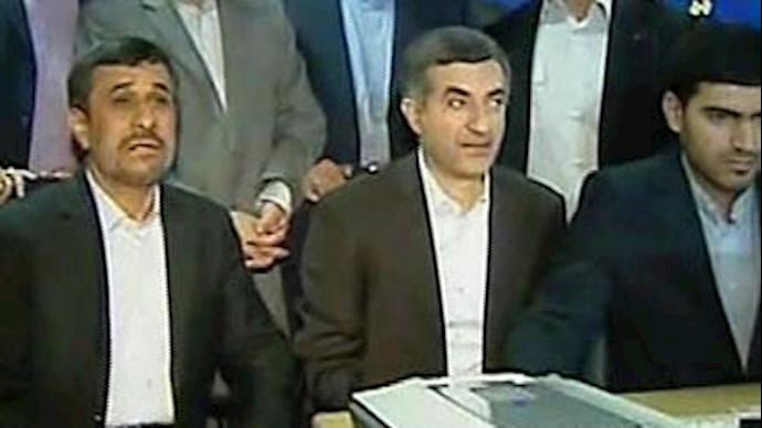 إيران: سالکو أحمدي نجاد: نحن قلقلون بشأن النظام الإيراني!