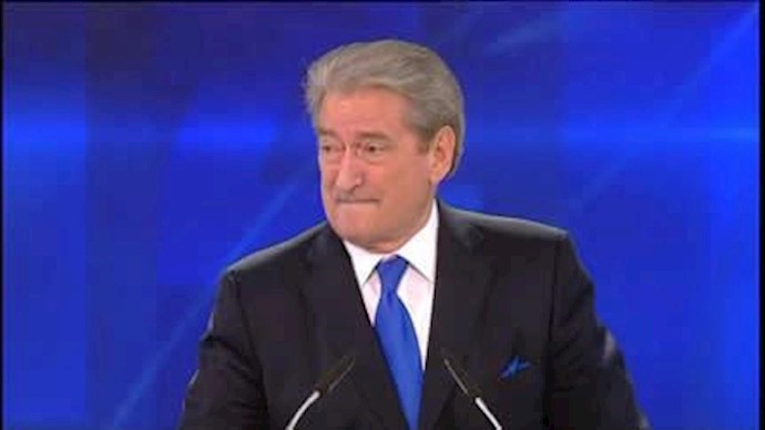 (سالي بريشا) رئيس الوزراء الألباني السابق: انتصارکم يعتبر أمرا حيويا لا للشعب الإيراني فحسب بل للعالم کله