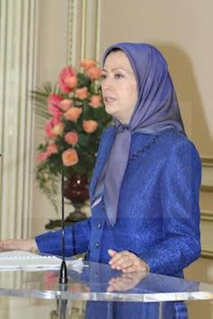 مريم رجوي: خامنئي ينوي الحصول علي القنبلة الذرية
