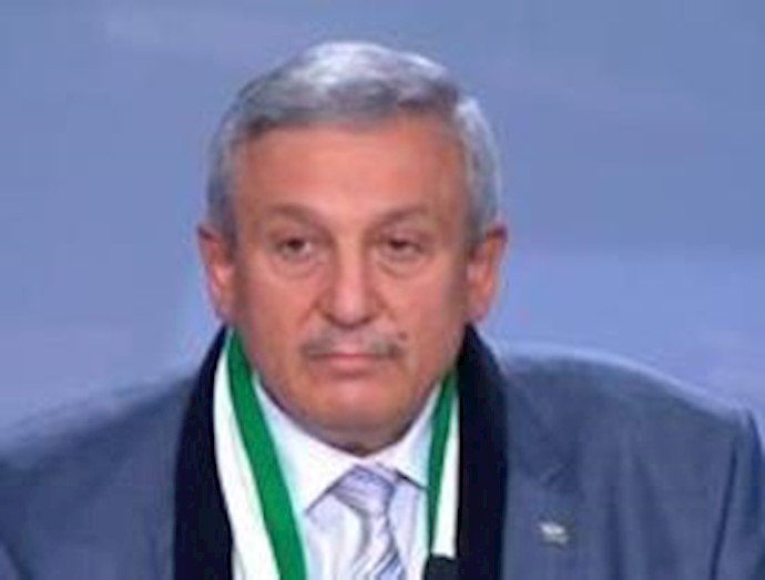 کلمتا بدر جاموس ونذير حکيم من اعضاء الهيئه السياسية للائتلاف الوطني السوري في مؤتمر رمضان بباريس