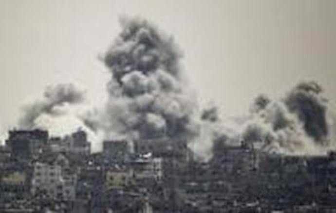 تراجع القتال في غزة لکن الآمال في هدنة تبدو ضعيفة