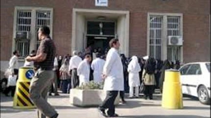 إيران_ طهران: مدير مستشفی «ألف سرير» لخميني يهدد الممرضين