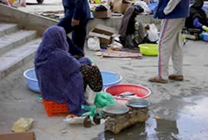 إيران: تقرير عن مقاومة الشعب الإيراني حيال ما ارتکبه عملاء البلدية وقوی الأمن الداخلي من جرائم