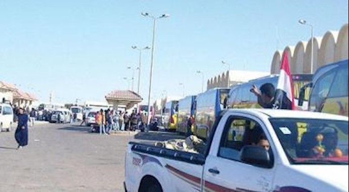 5 آلاف يفرون من ليبيا إلی مصر يوميا