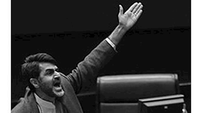 ايران : تفاقم الصراع بين زمر النظام اثر تجرع کأس السم النووي