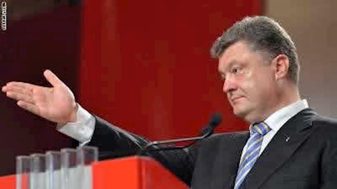 الرئيس الأوکراني يعلن حل البرلمان والانتخابات في 26 أکتوبر