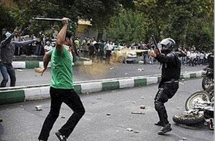 ايران : مواجهات بين الشباب في طهران مع رجال القمع في منطقة بونک