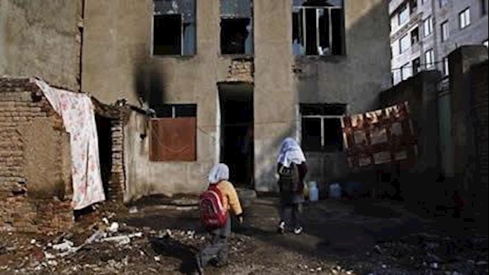إيران: تقرير عن أصعب ظروف شهدها تأريخ الاقتصاد منذ فجره في البلاد