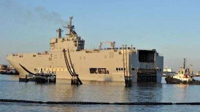 باريس تعلق تسليم موسکو سفينة "ميسترال" العسکرية لدور روسيا بالأزمة الأوکرانية