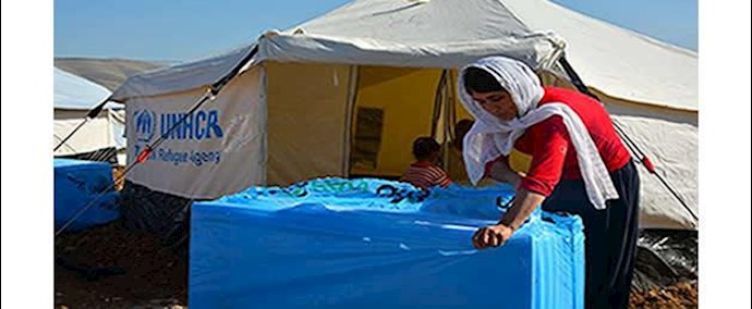 النازحون العراقيون يبحثون عن الأمان والإغاثة في المخيمات مع حلول الشتاء