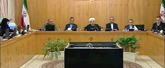 تمهيد حکومة الملا روحاني لابتزاز المواطنين عن طريق زيادة الضرائب