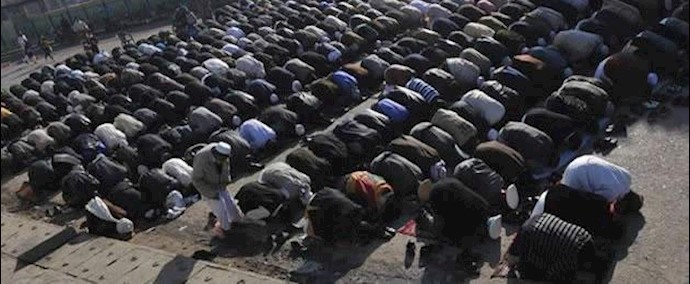 ايران–قوات الامن تمنع مواطني اهل السنة من اداء صلاة الجمعة