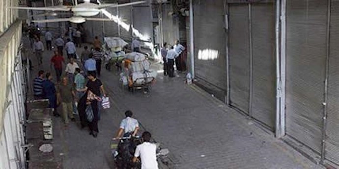 طهران وخارک.. تعطيل السوق ومظاهرات الباحثين عن العمل