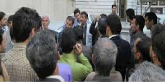 مدينة اسلام آباد غرب: تجمع احتجاجي لموظفي التأمين الإجتماعي