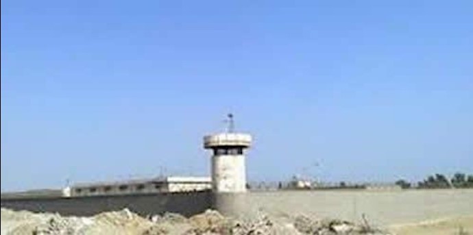 فرض مضايقات النظام علی السجناء البلوش السياسيين في السجن المرکزي بمدينة زاهدان