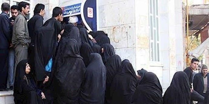 شطب أسماء 4 ملايين آخرين ممن يتقاضون الدعم من قبل حکومة روحاني