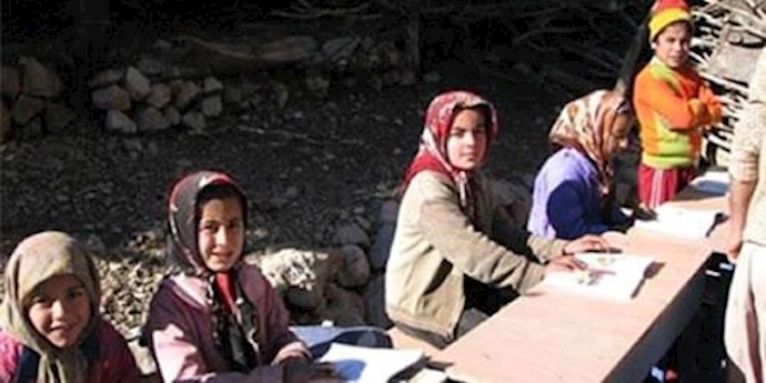 إيران.. إصابة أکثر من 90 بالمئة من طلاب المرحلة الإبتدائية بأمراض الفم والأسنان
