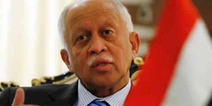 ياسين: مشاورات تجري لتشکيل حکومة يمنية جديدة